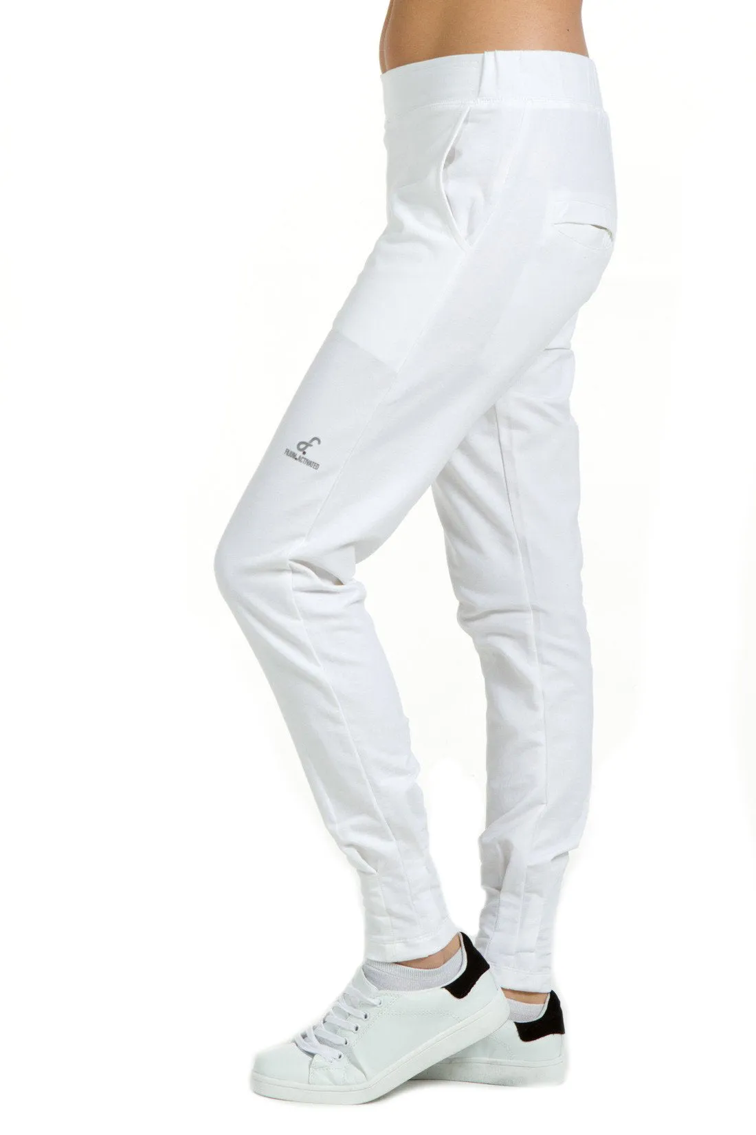 Begonia | Women's Flat Front Pant