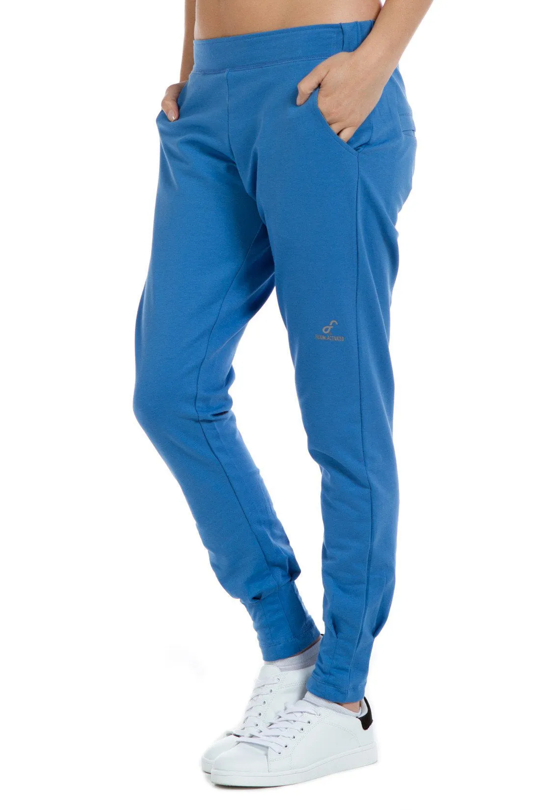 Begonia | Women's Flat Front Pant