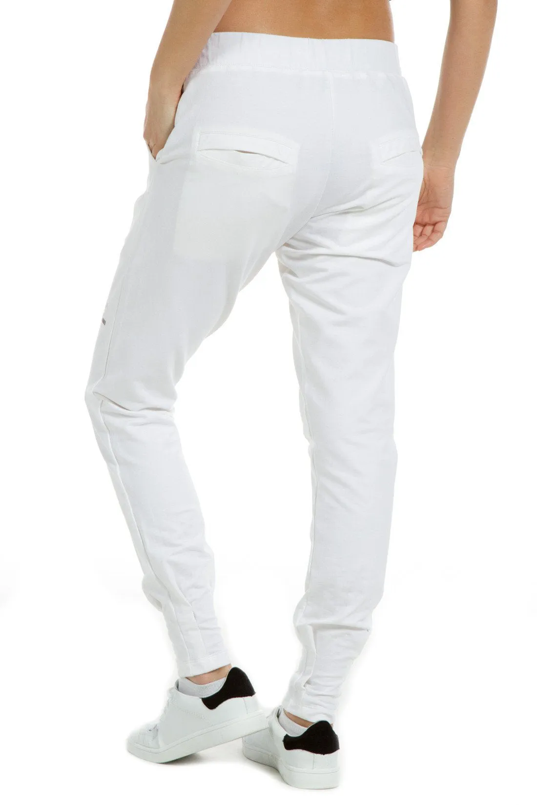 Begonia | Women's Flat Front Pant