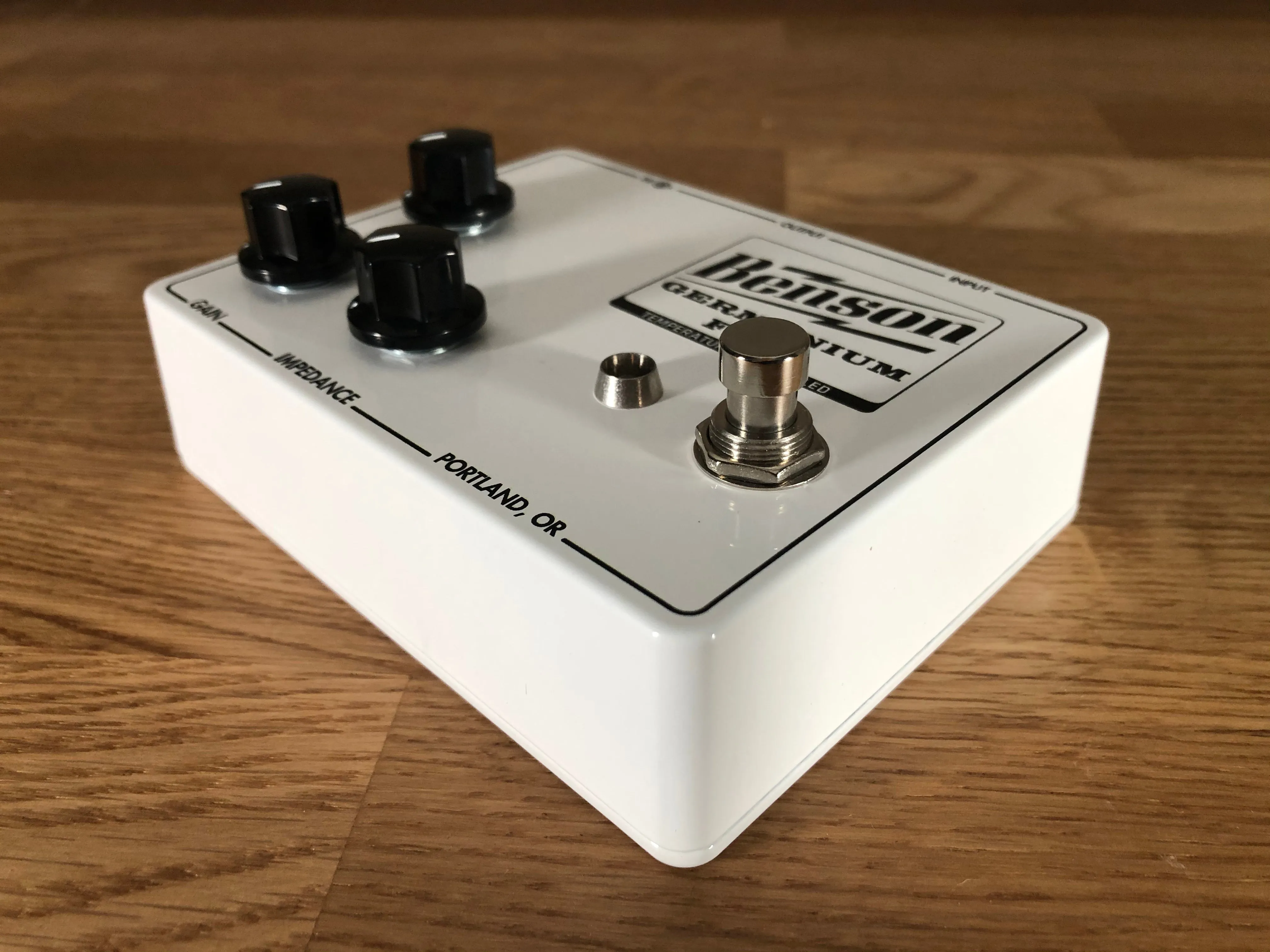 Benson Temperature Controlled Germanium Fuzz - Solar White