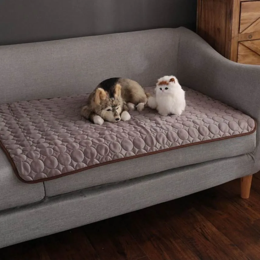ChillPet Cooling Mat - The Ultimate Summer Bed Pad for Pets!