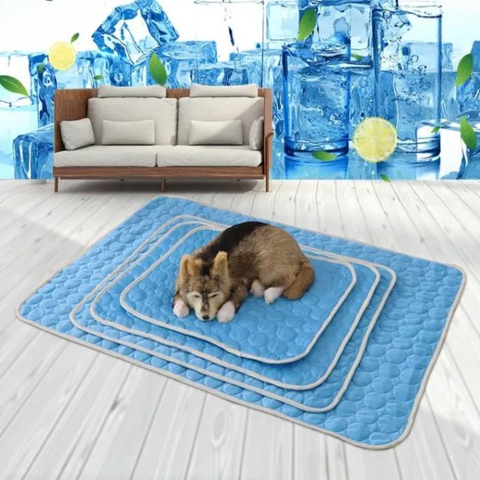 ChillPet Cooling Mat - The Ultimate Summer Bed Pad for Pets!