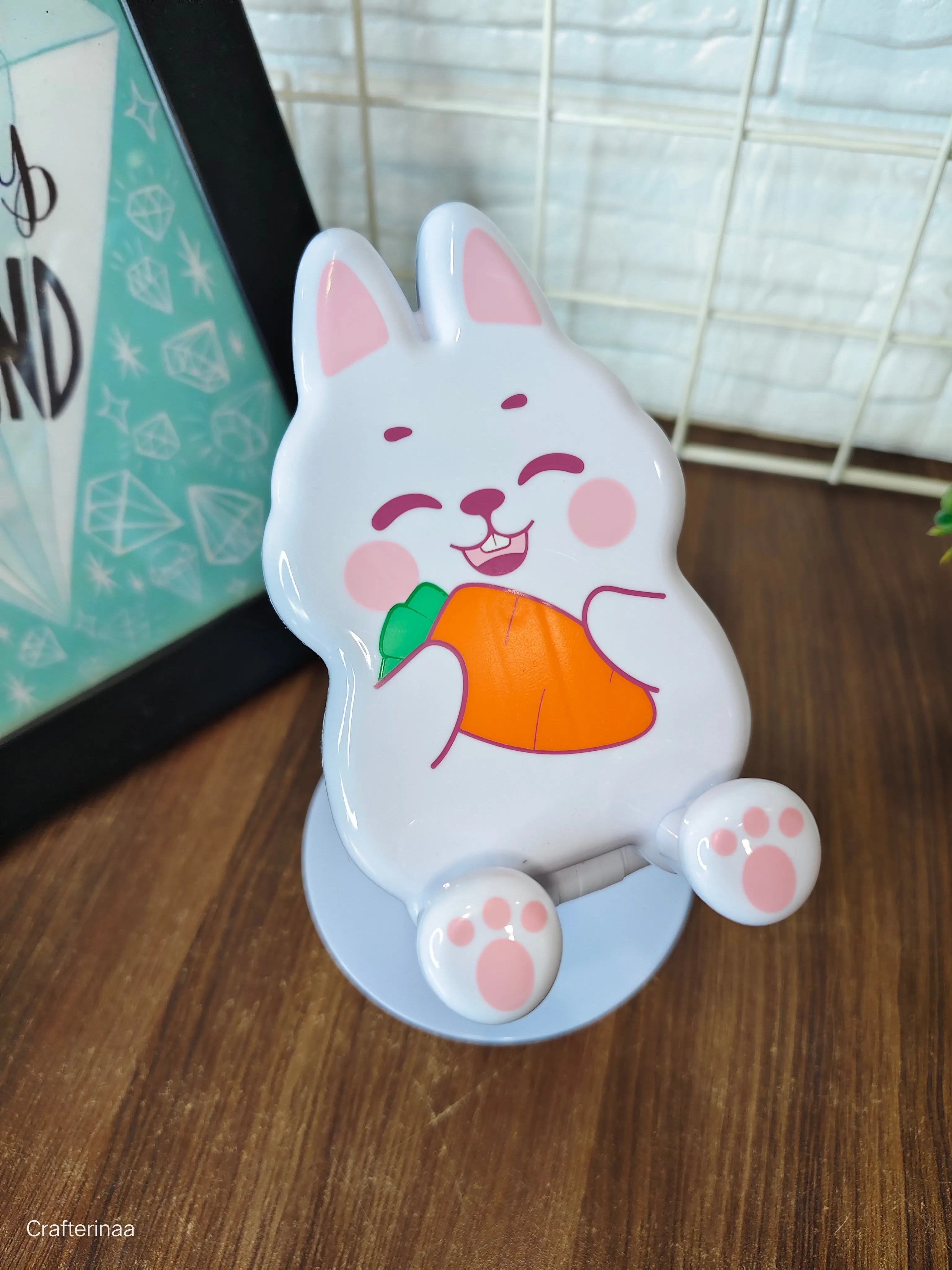 Collapsible phone stand