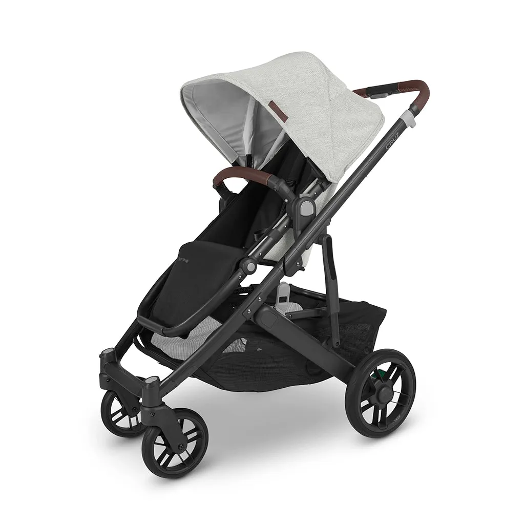 Cruz V2 Stroller   Bassinet