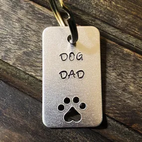 DOG DAD KEYCHAIN