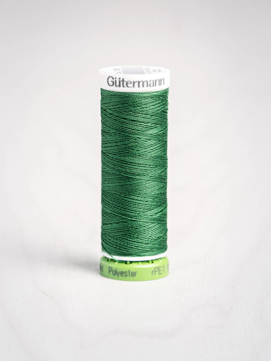 Gütermann All Purpose rPET Recycled Thread - Kelly Green 396