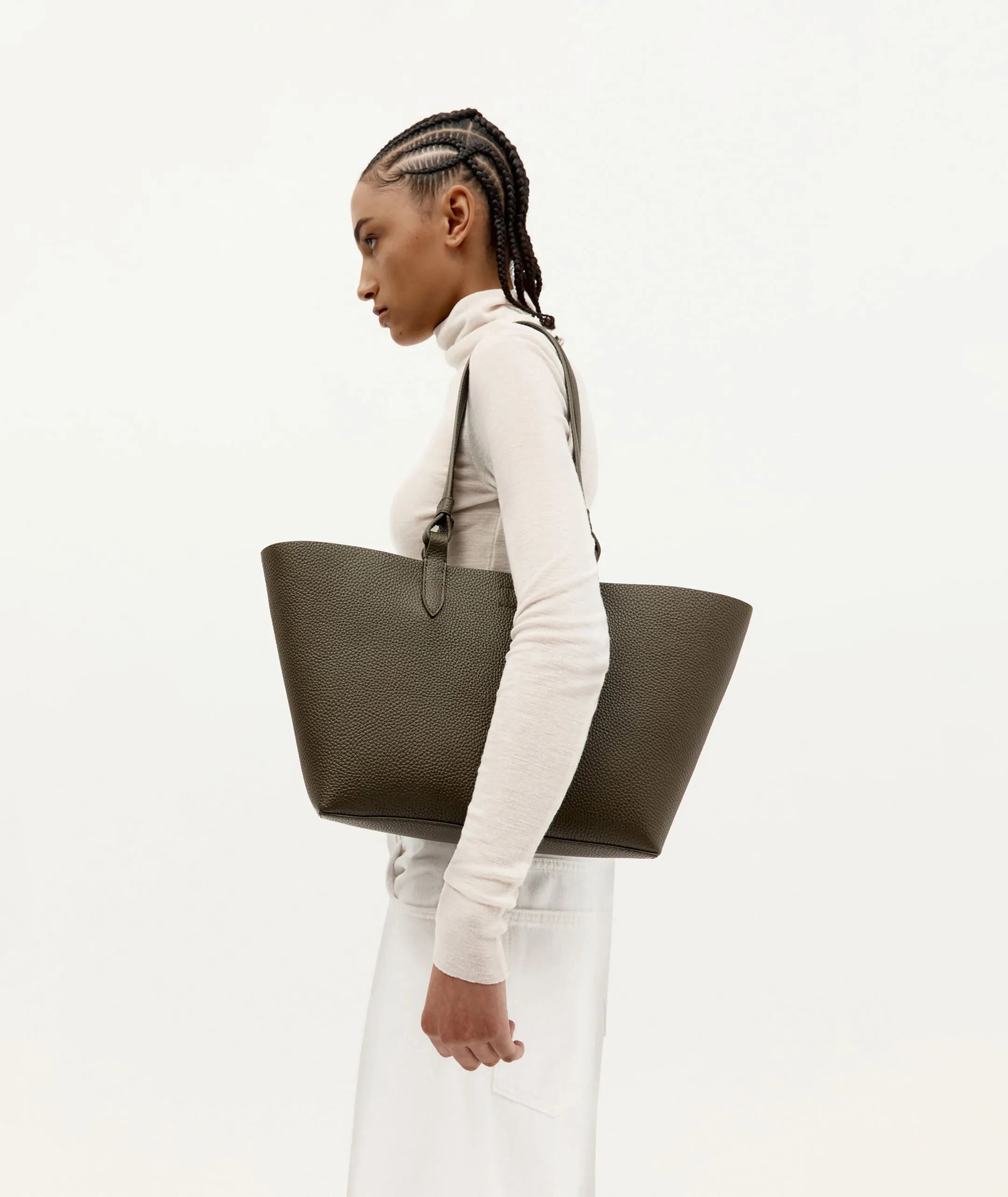 Mr Bandit Tote - Vine