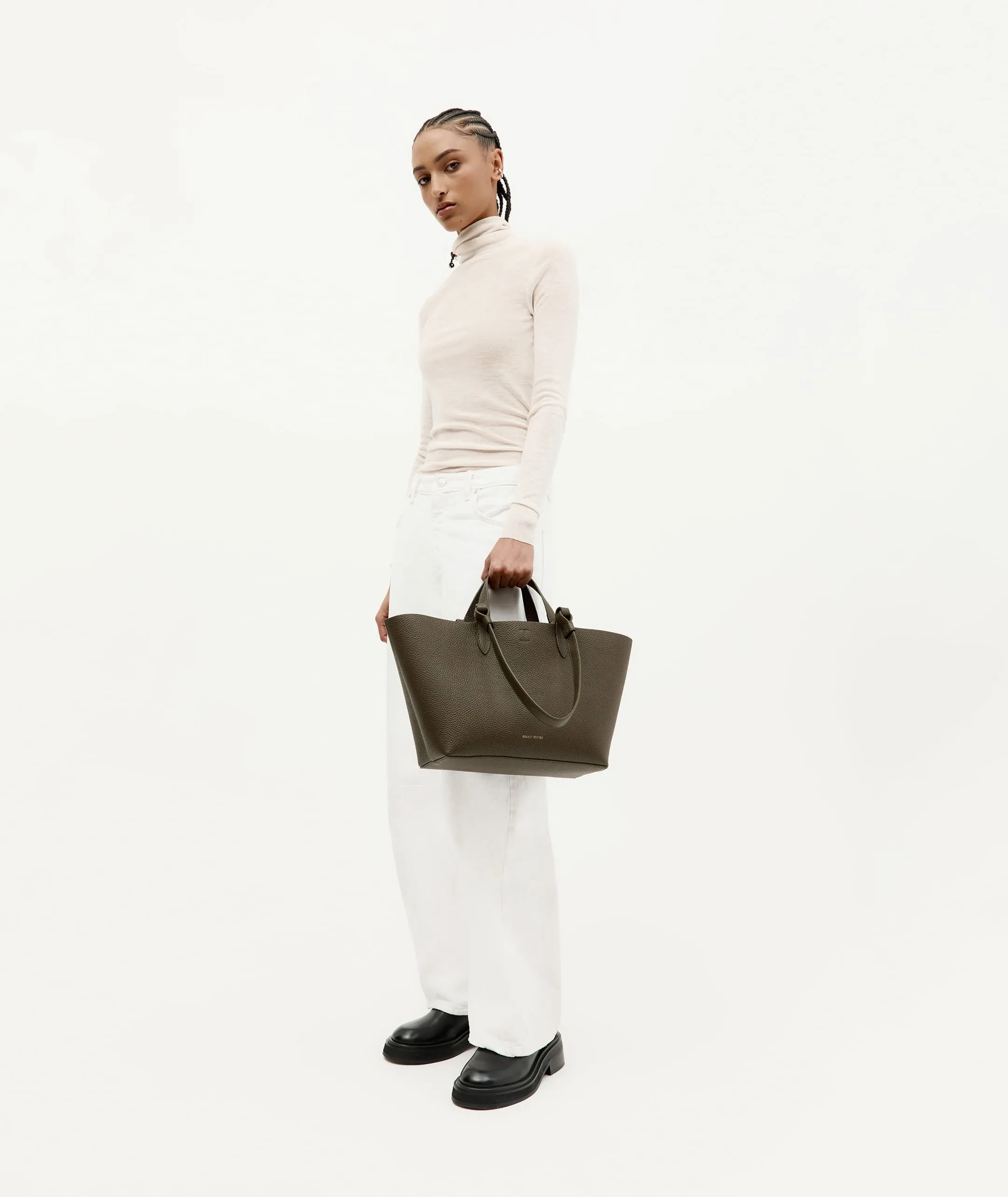 Mr Bandit Tote - Vine