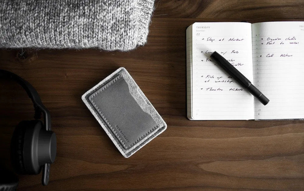 Old Calgary Alpha Card Wallet - Concrete