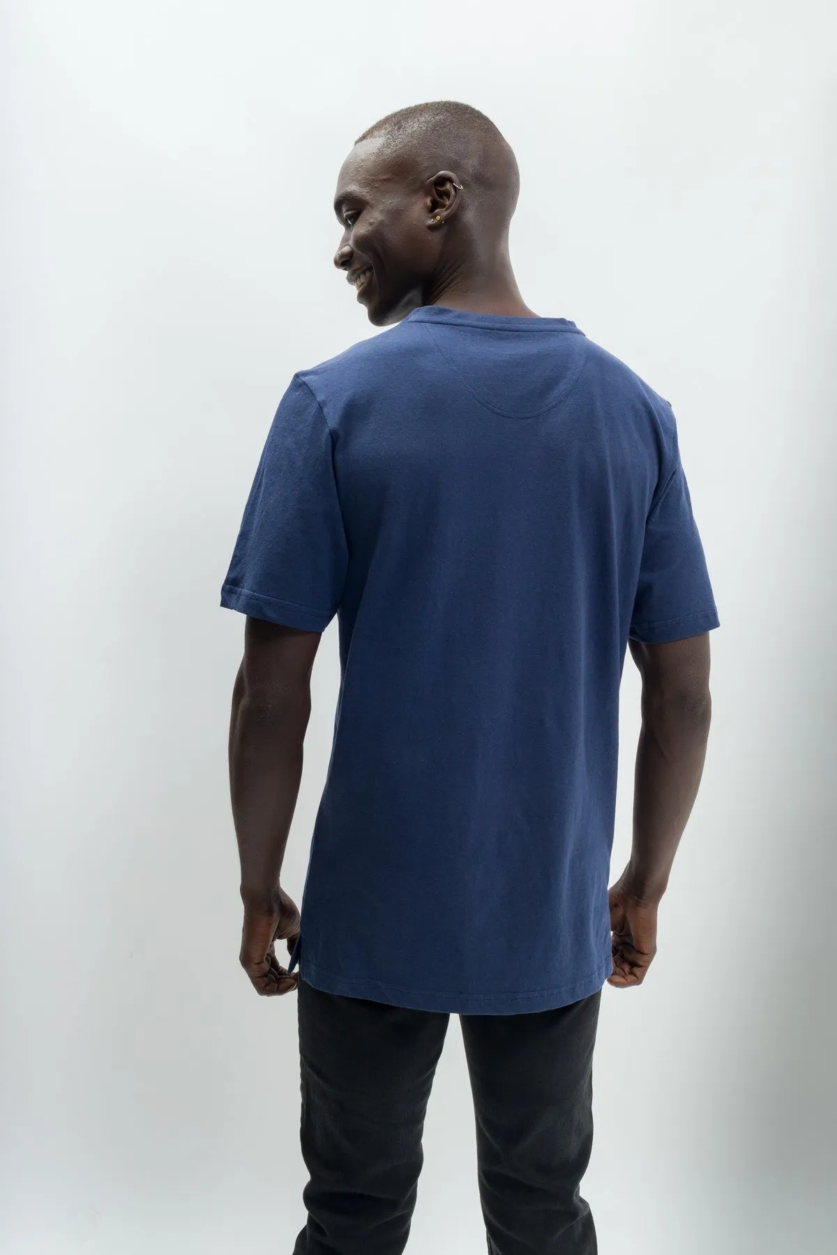 Oliver | Men's Anti-Stain Cotton Linen Blend V-Neck Pocket T-Shirt