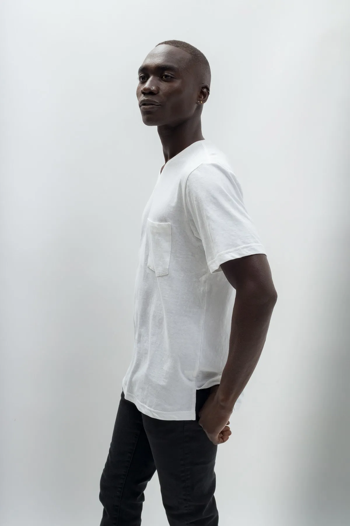 Oliver | Men's Anti-Stain Cotton Linen Blend V-Neck Pocket T-Shirt