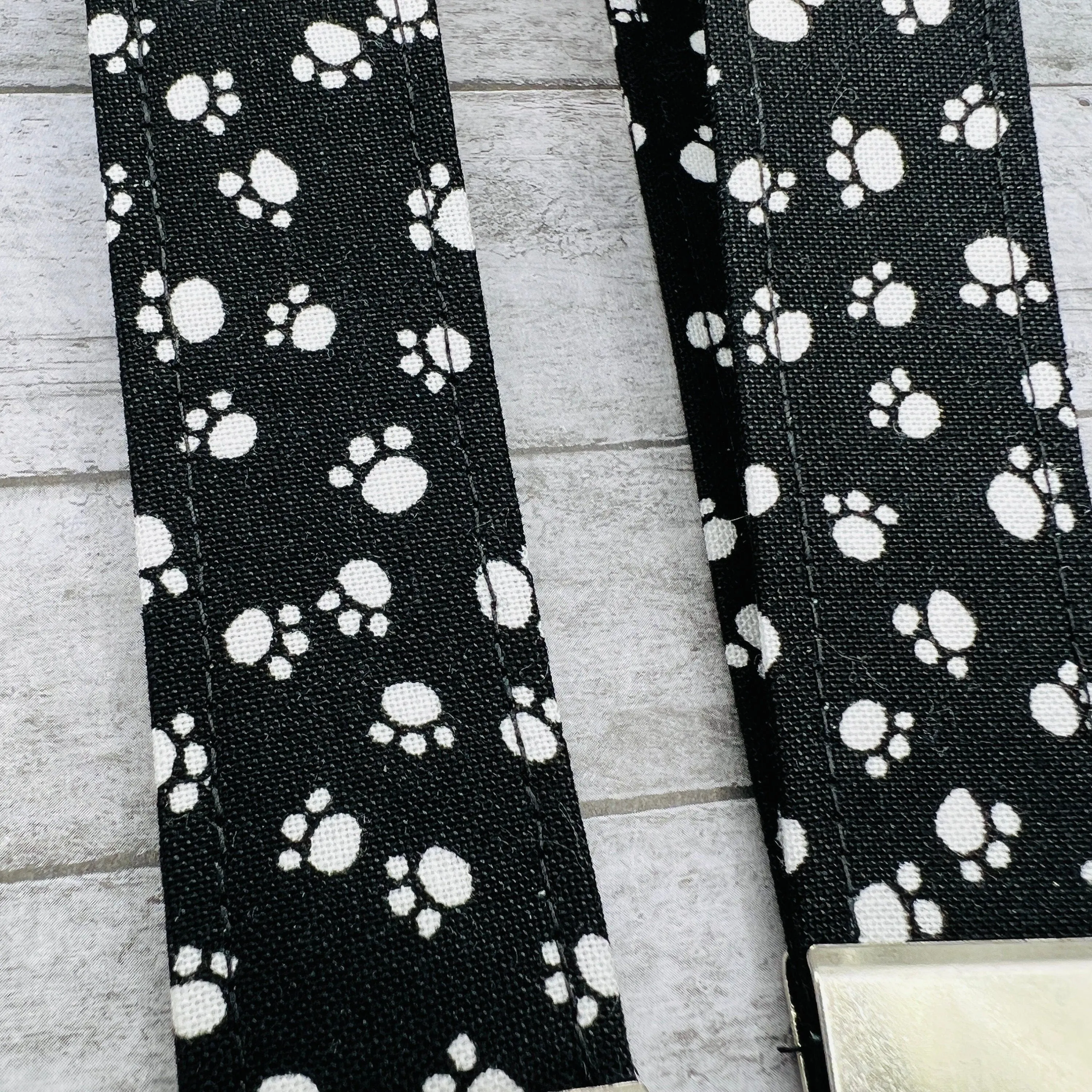 Paw Print Kitty Cat 6" Key Fob