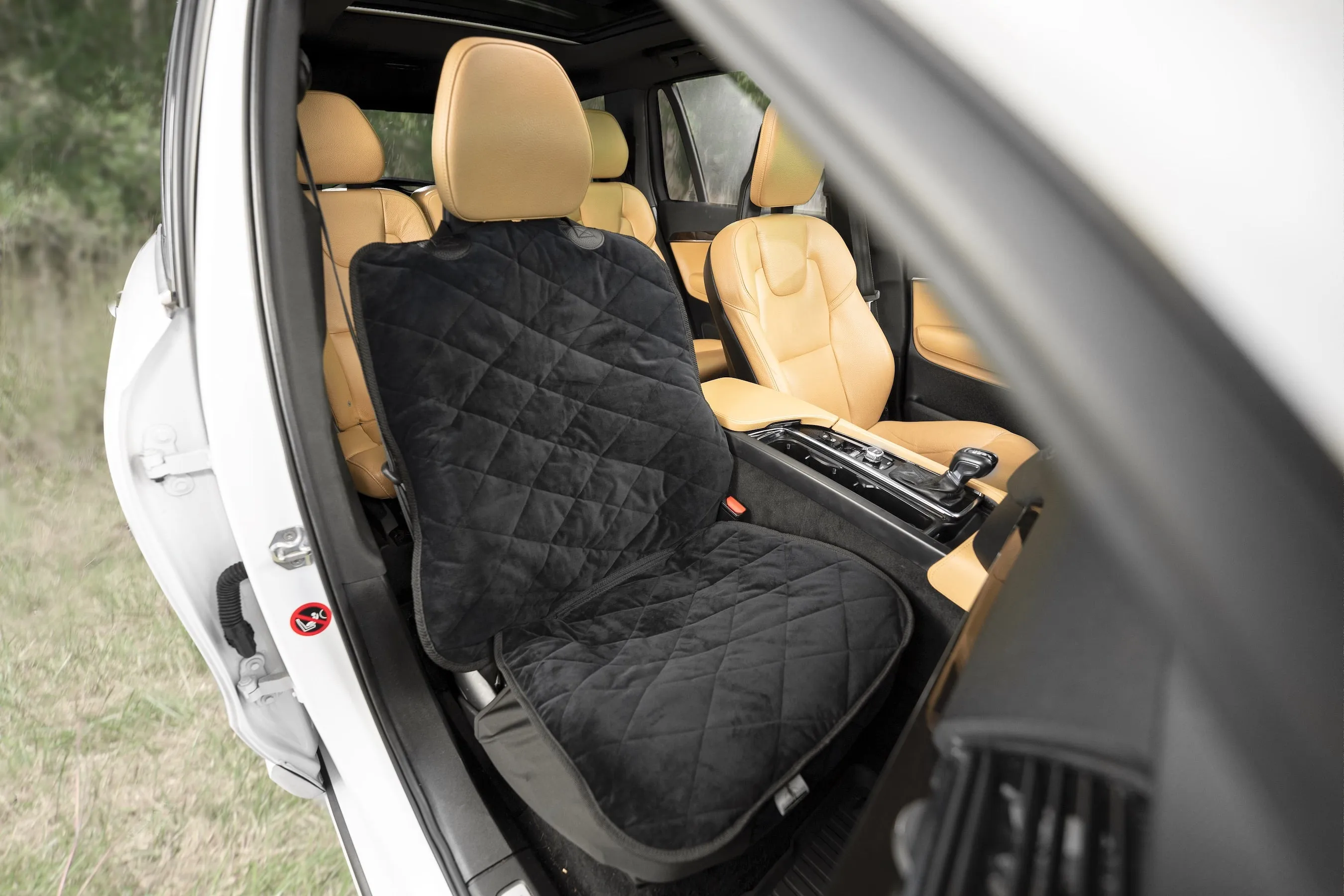 Plush Paws Products, Copilot Bucket Car Seat Protector with Diamond Stitching, Washable and Waterproof Front Seat Cover for Car, Truck, and SUV, Nonslip Dog Seat Cover