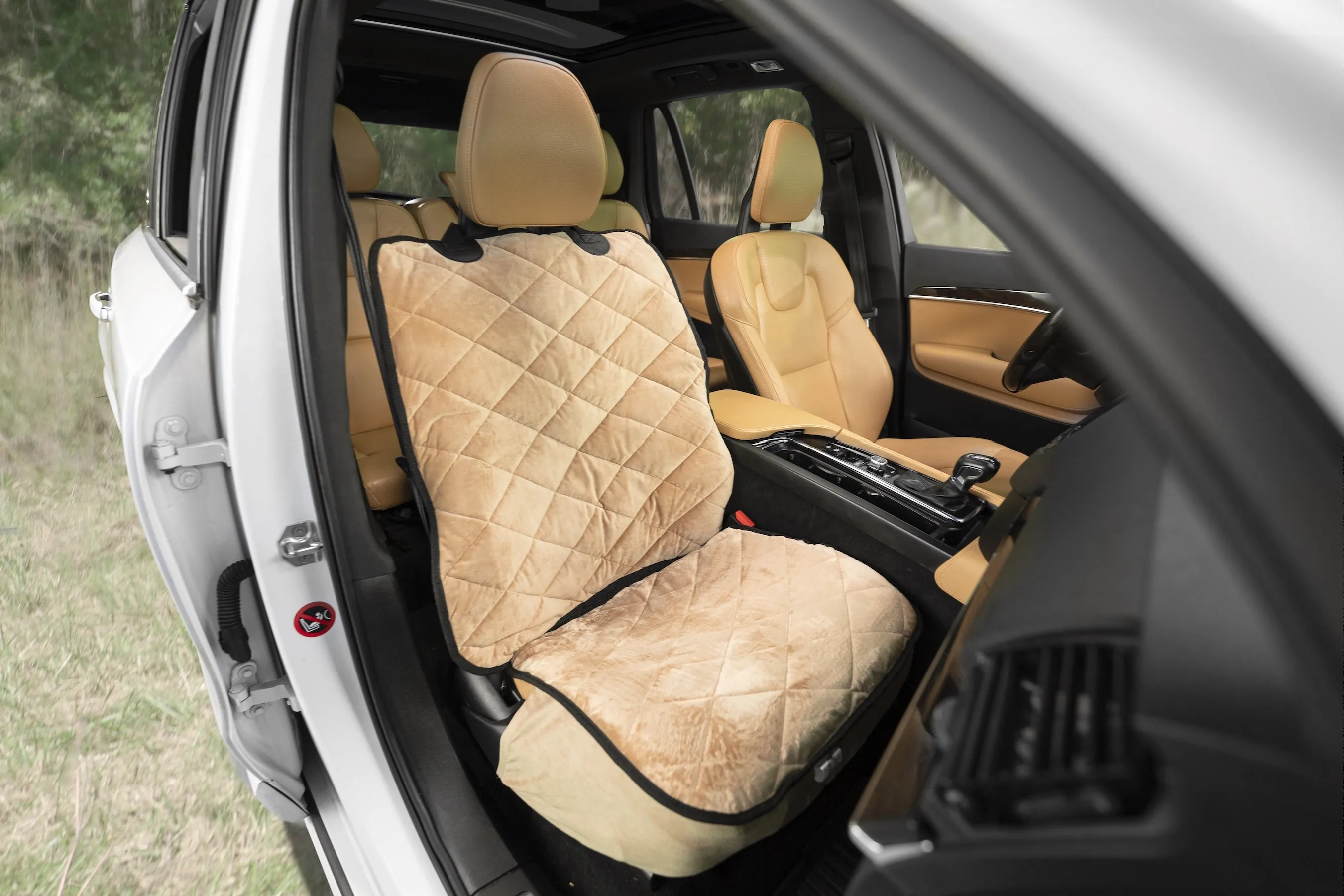 Plush Paws Products, Copilot Bucket Car Seat Protector with Diamond Stitching, Washable and Waterproof Front Seat Cover for Car, Truck, and SUV, Nonslip Dog Seat Cover