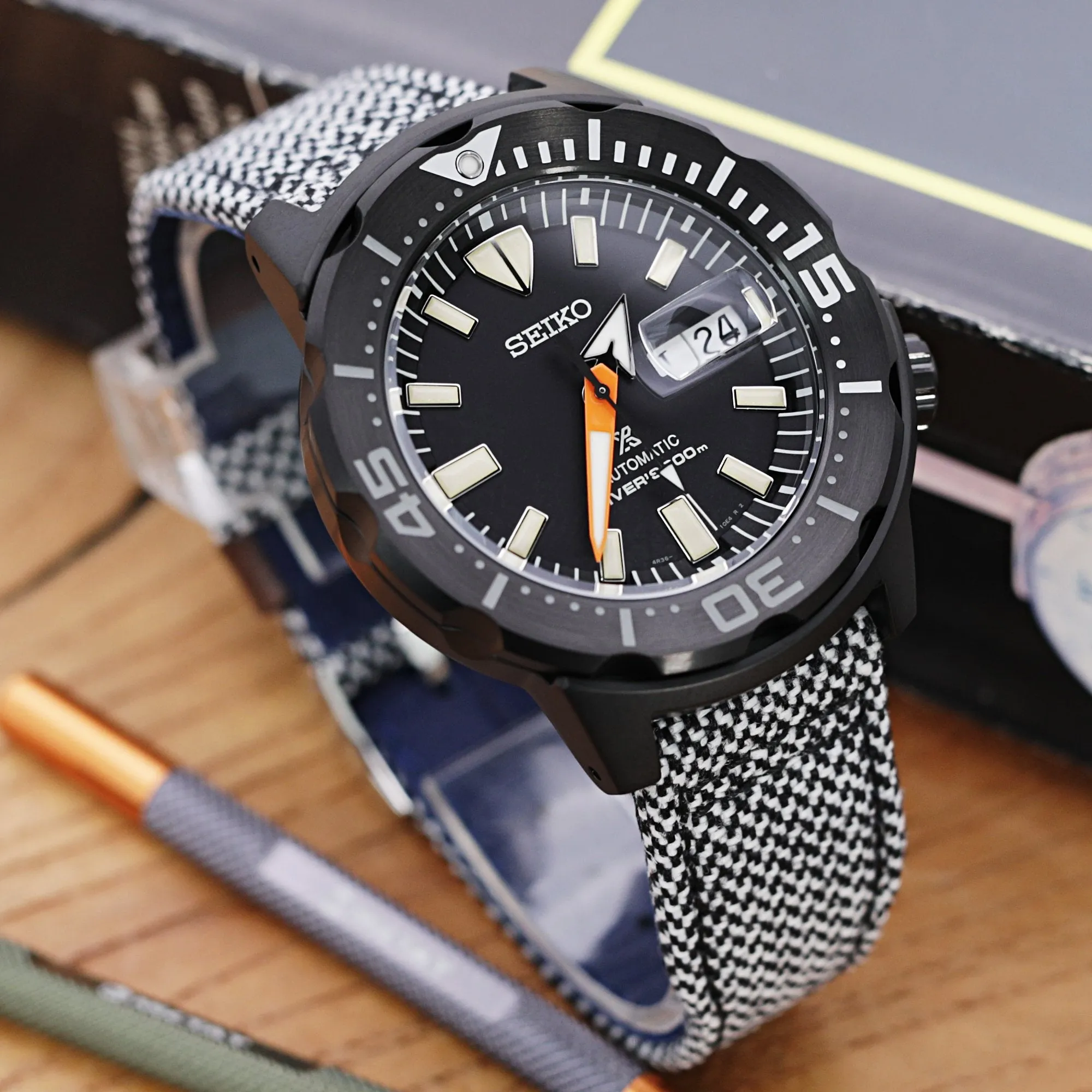 Q.R. Pilot watch strap 20mm or 22mm Revive Watch Band in Black Mixed White