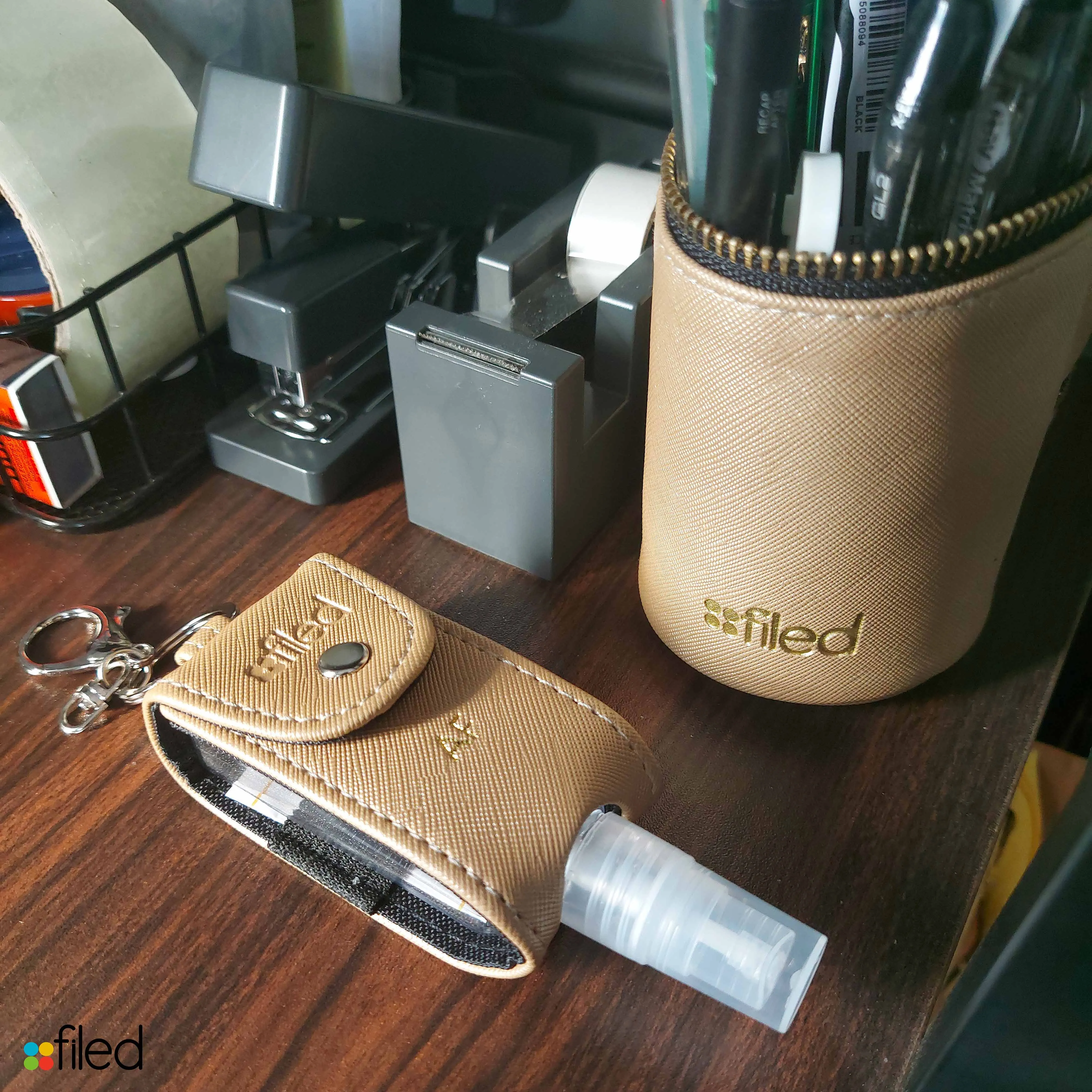 Sparklin' Latte Handitizer Holder